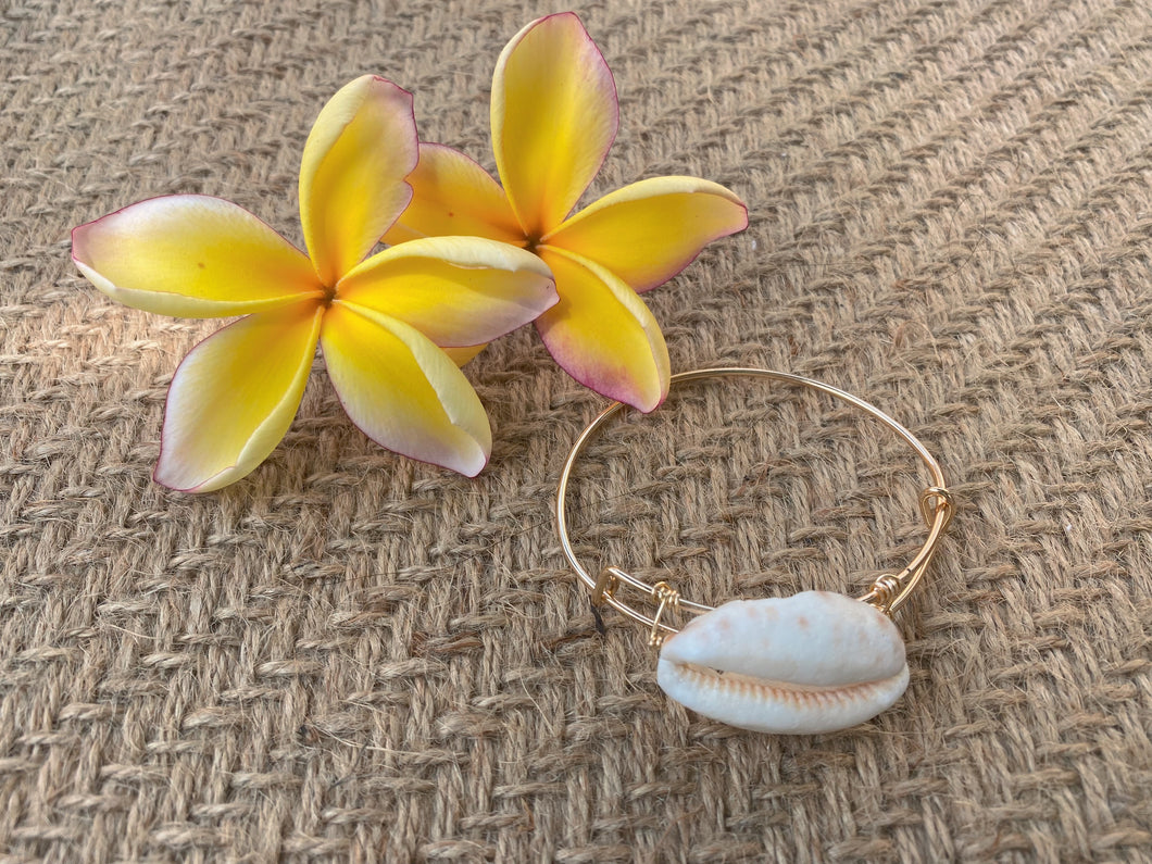 Cowrie shell bracelet