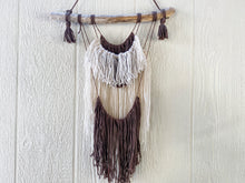 Load image into Gallery viewer, Driftwood macrame
